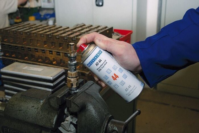 Weicon AT 44 Çok Yönlü Teflon PTFE Sprey - 400 ml - Görsel 7